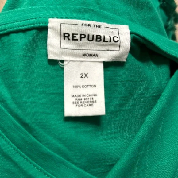 For the Republic bright green V-neck fringe short sleeve blouse - Picture 6 of 6